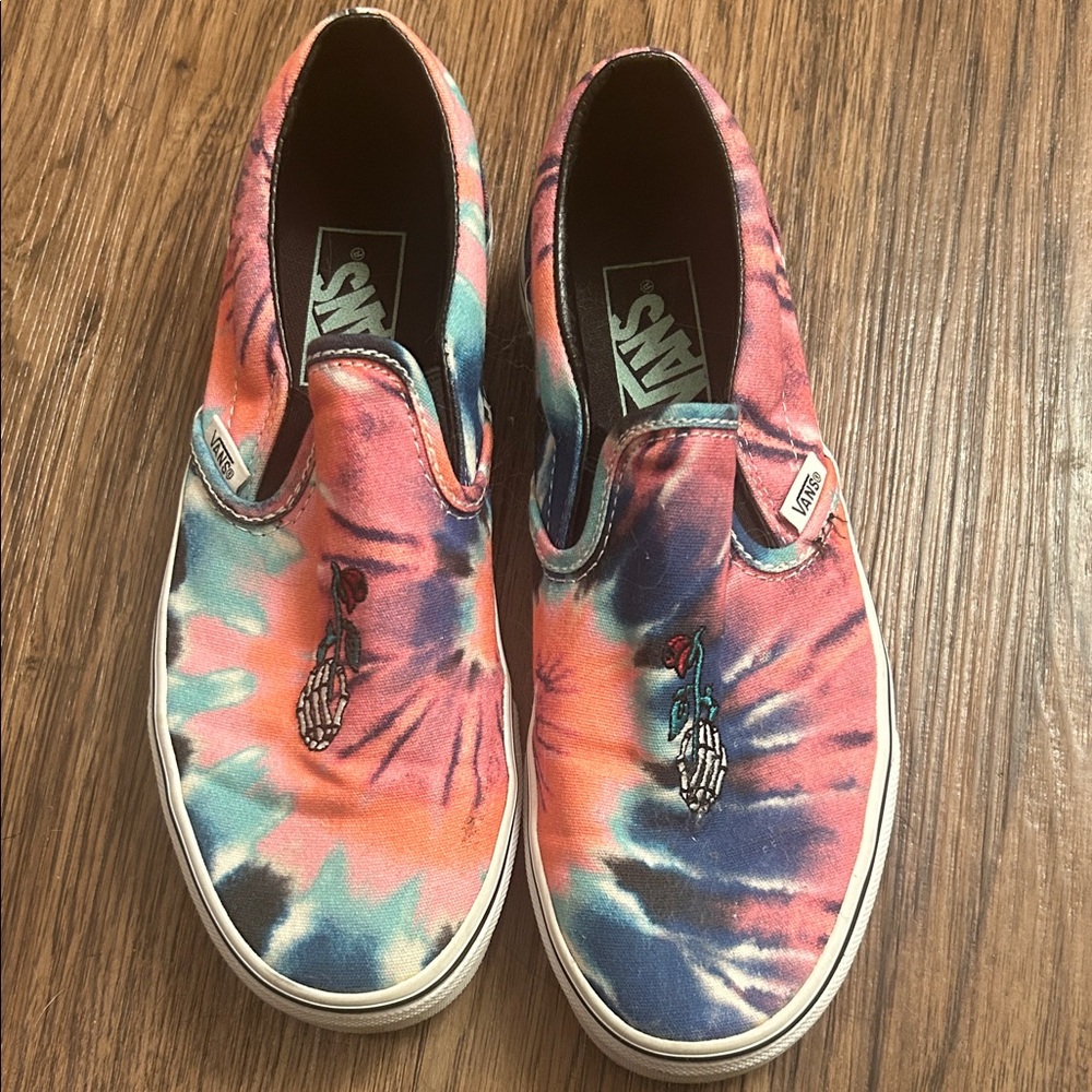 Vans Classic Slip-On Grateful Dead Tie-Dye Slip-On Sneakers - Picture 1 of 6